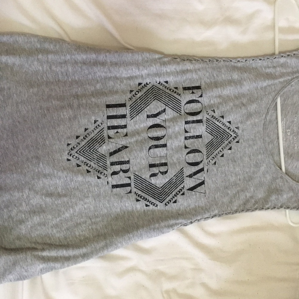 Sleeveless “Follow Your Heart” shirt